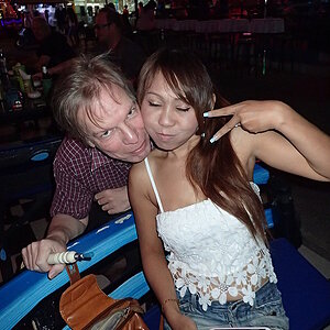 2014-12-13  Smurf Bar