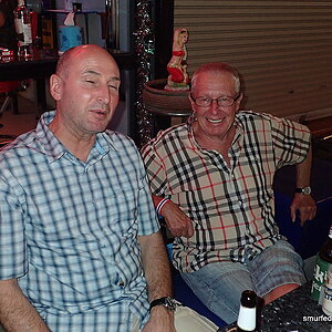 2014-12-13  Smurf Bar