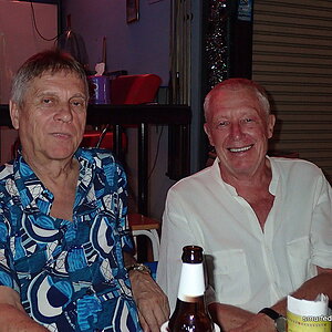 2014-12-14  Smurf Bar