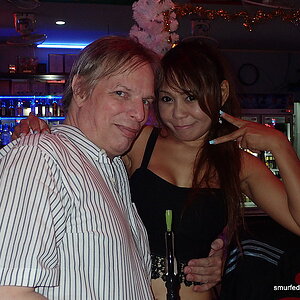 2014-12-14  Smurf Bar