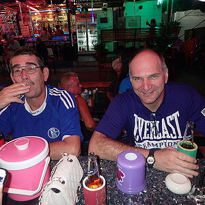 2014-12-15  Smurf Bar
