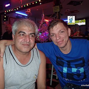 2014-12-15  Smurf Bar