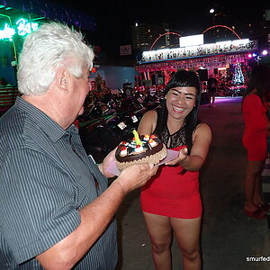2014-12-16  Smurf Bar