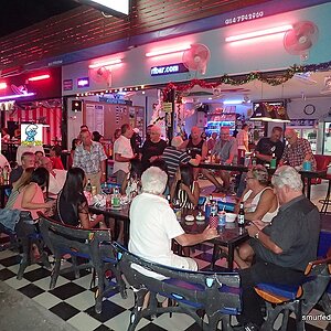 2014-12-16  Smurf Bar