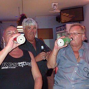 2014-12-16  Smurf Bar