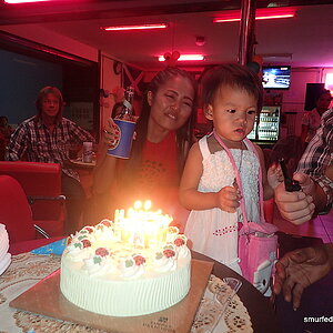 2014-12-16  Smurf Bar