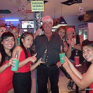 2014-12-16  Smurf Bar