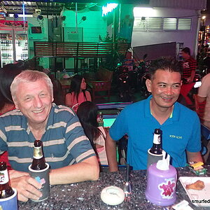 2014-12-16  Smurf Bar