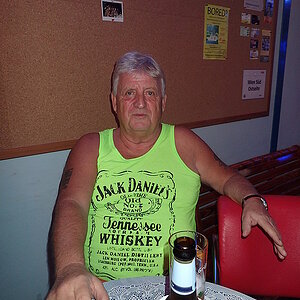 2014-12-17  Smurf Bar