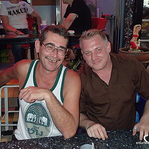 2014-12-17  Smurf Bar