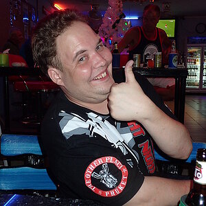 2014-12-17  Smurf Bar