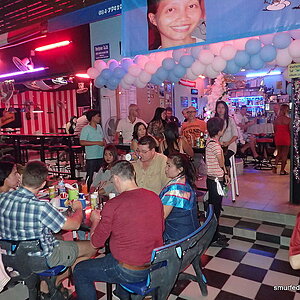 2014-12-20  Smurf Bar