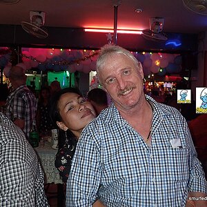 2014-12-20  Smurf Bar