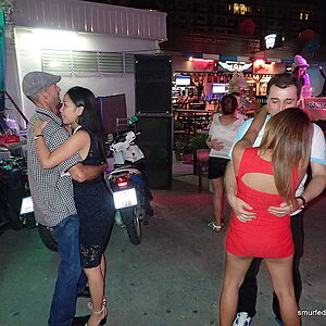 2014-12-20  Smurf Bar