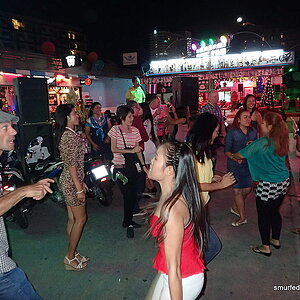 2014-12-20  Smurf Bar