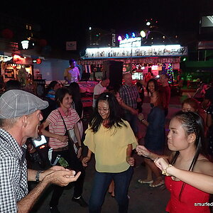 2014-12-20  Smurf Bar