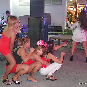 2014-12-20  Smurf Bar