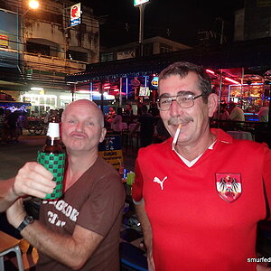 2014-12-2"  Smurf Bar