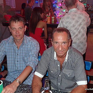 2014-12-24  Smurf Bar