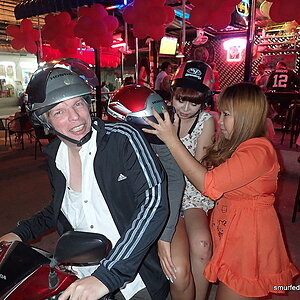 2014-12-24  Smurf Bar