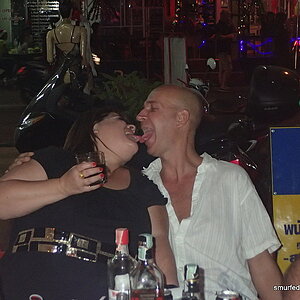 2014-12-24  Smurf Bar