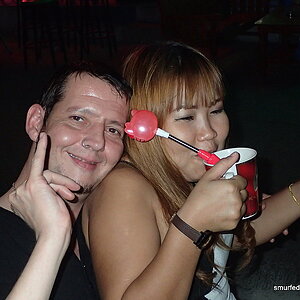 2014-12-28  Smurf Bar
