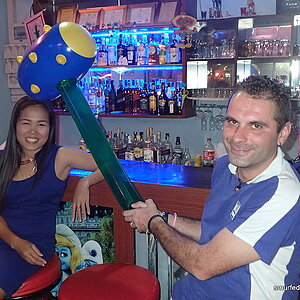 2015-02-09  Smurf Bar