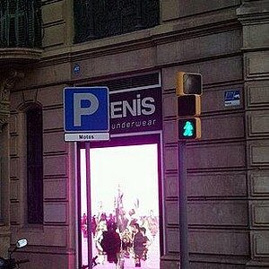 Gnihihi