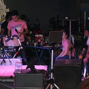 G_230-100.JPG