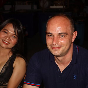 H_324-001.JPG