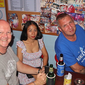 I_122-018.JPG