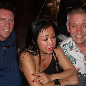 I_132-011.JPG