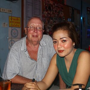 I_171-003.JPG