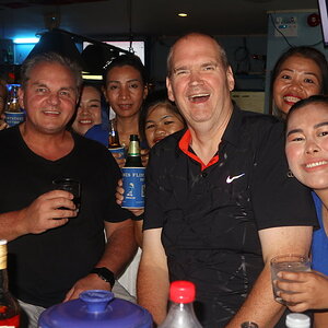 I_174-018.JPG