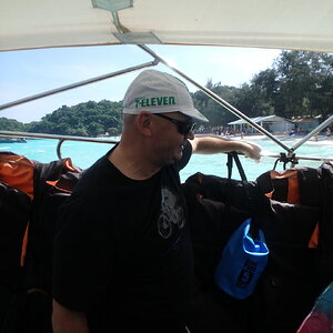 I_176-005.JPG
