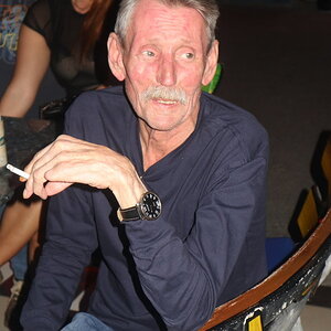 I_180-017.JPG