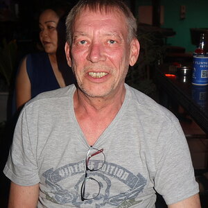 I_182-025.JPG