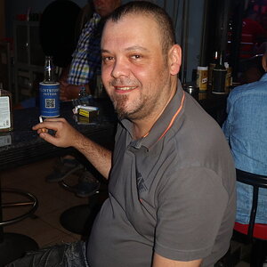 I_185-016.JPG