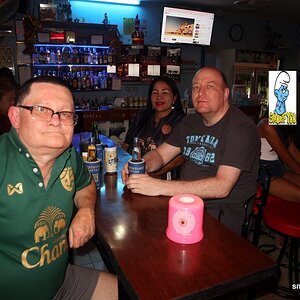 I_211-017.JPG