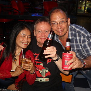 I_221-018.JPG