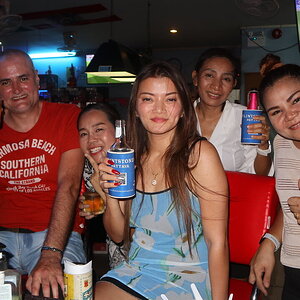 J_003-011.JPG