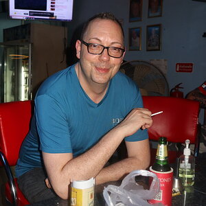 J_008-013.JPG