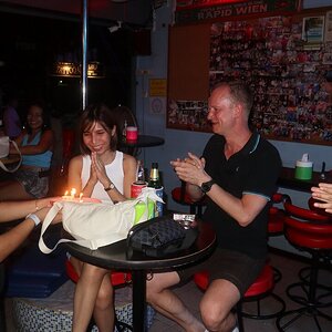 J_124-021.JPG