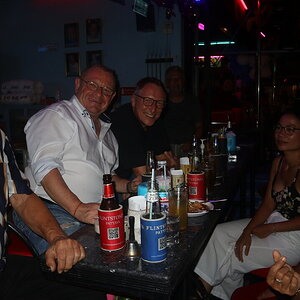 J_195-083.JPG