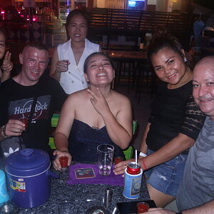 J_285-019.JPG
