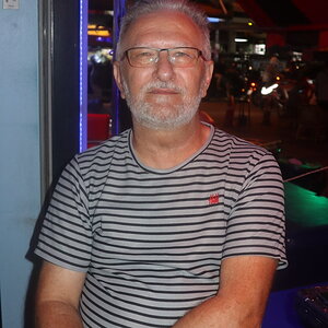 L_009.JPG