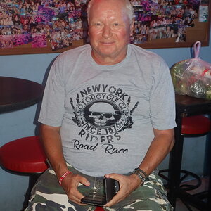 L_282-015.JPG