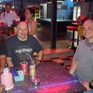 L_285-017.JPG