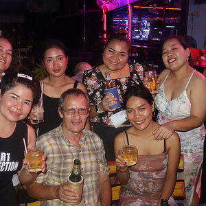 L_285-018.JPG