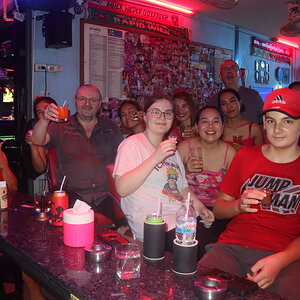 M_040-012.jpg